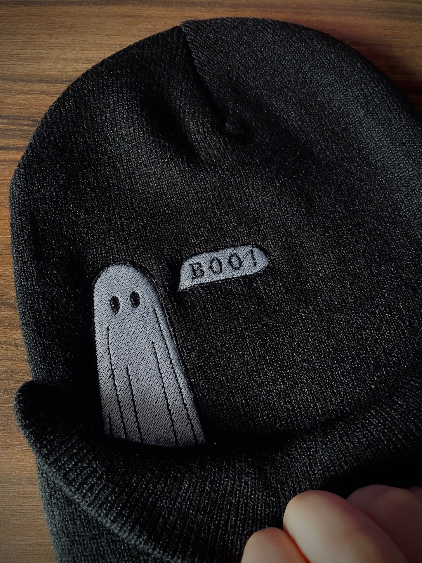 Peek-a-boo Ghost Beanie