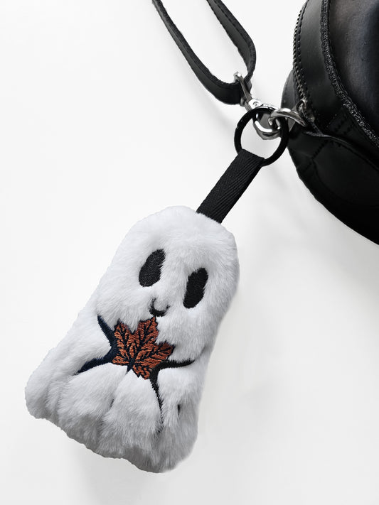 A Leaf for Me? Edgar Ghost Pendant